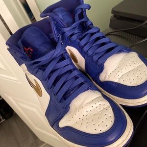 Air Jordan 1 Retro High 'Gold Medal' Mens Sneakers - Size 8.5 💙💛🤍